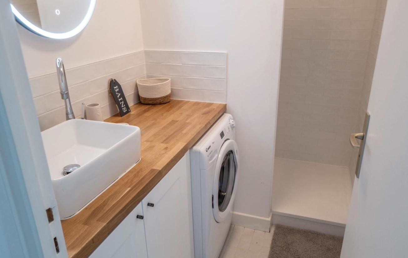 Appartement Pied Dans L'Eau - La Comtesse サン・ケ・ポルトリユー エクステリア 写真